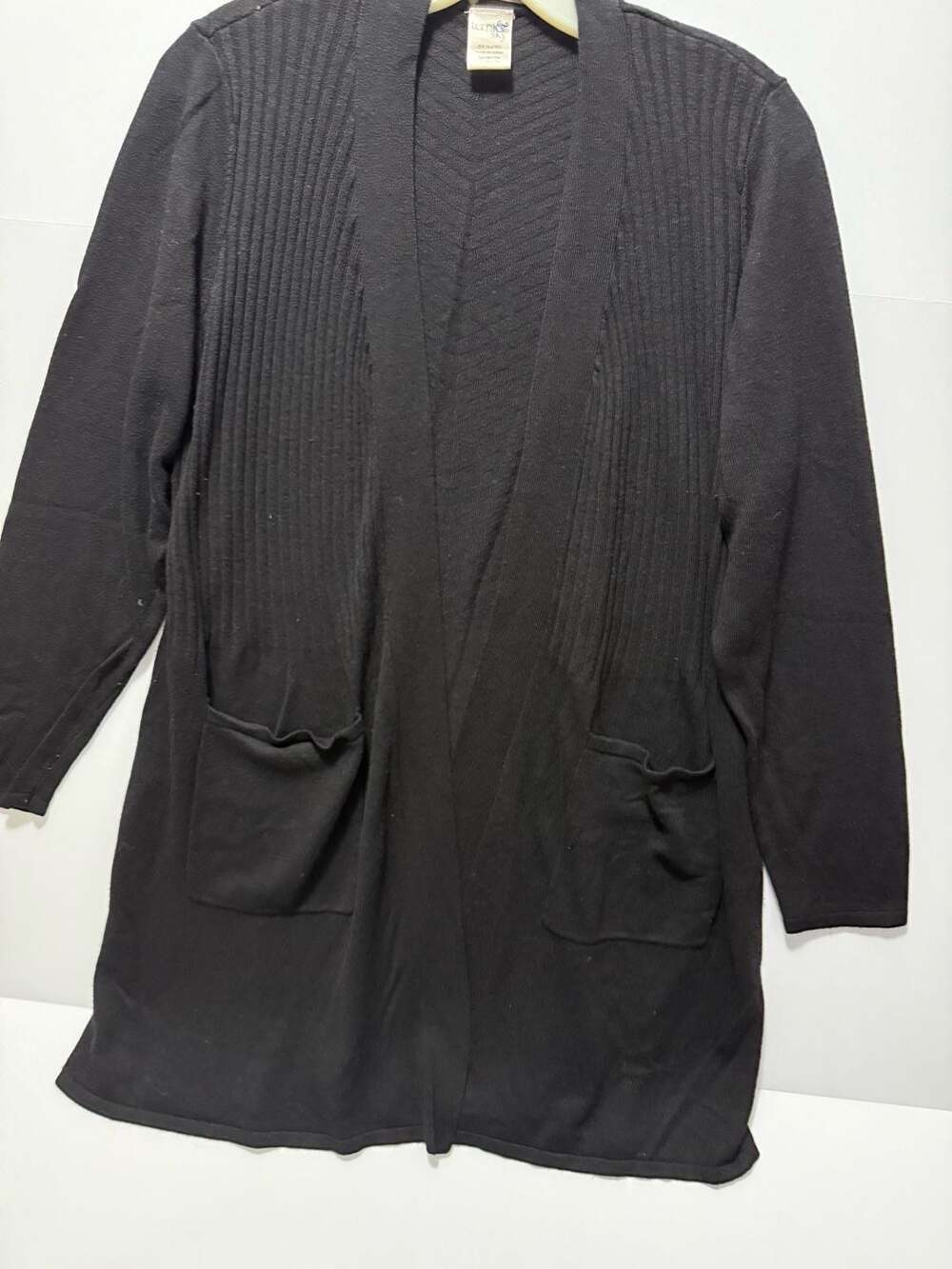 Terra & Sky Black Open-Front Cardigan Sweater with Pockets
